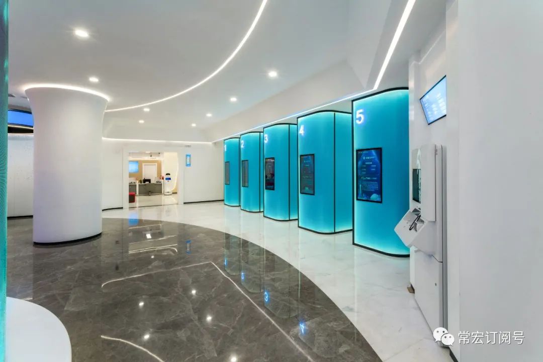 EuroShop中國零售設(shè)計獎最佳智能道具場景設(shè)計與應(yīng)用獎