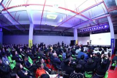 標(biāo)準(zhǔn)、集成、藝術(shù) | 中國(guó)建筑學(xué)會(huì)2019裝配式裝修（杭州）大會(huì)召開，常宏董事總經(jīng)理王躍發(fā)表演講